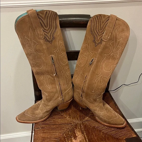 Corral Embroidery Suede Tall Top Snip Toe Cowboy Boot - Picture 9 of 16